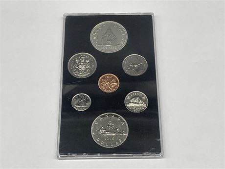 1976 UNCIRCULATED CANADIAN COIN SET