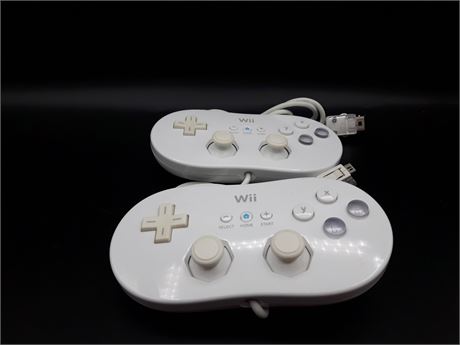 NINTENDO WII CLASSIC CONTROLLERS - EXCELLENT CONDITION