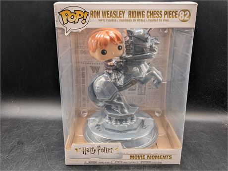HIGH VALUE - RON WEASLEY RIDING CHESS PIECE (LARGE FUNKO POP #82)