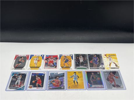 13 NBA ROOKIE CARDS INC. LAMELO BALL