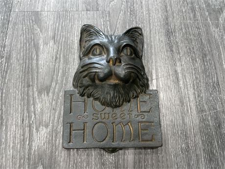 CAST IRON - “HOME SWEET HOME” CAT HANGING DECAL - 7”