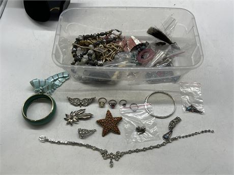 LOT OF COSTUME JEWELRY - INCLUDES 925 STERLING