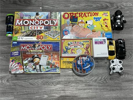 LOT OF VARIOUS TOYS & GAMES