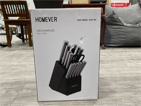 NEW HOMEVER 16 PIECE KNIFE SET (DETAILS IN PHOTOS)
