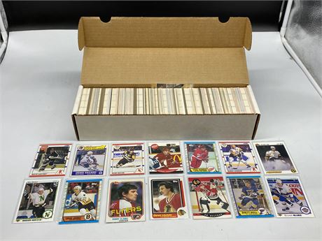 ~800 MISC NHL CARDS MOSTLY FROM 1990s (Includes stars & rookies)
