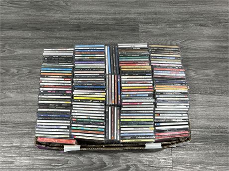 LARGE TRAY OF CDS - SOME SEALED