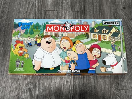 MONOPOLY FAMILY GUY COLLECTORS EDITION COMPLETE