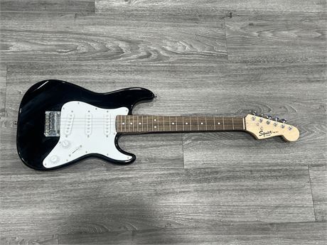 SQUIRE MINI BY FENDER - ELECTRIC GUITAR