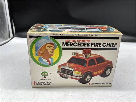 VINTAGE IN BOX MERCEDES FIRE CHIEF