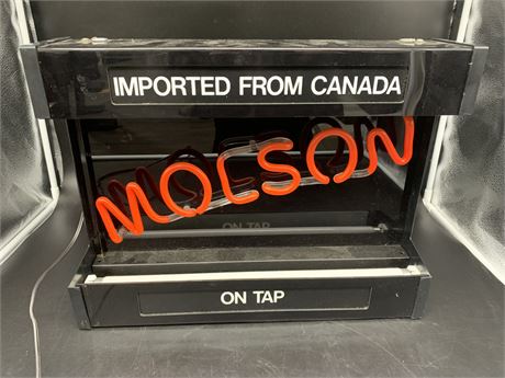 MOLSON CANADIAN NEON SIGN (does not turn on)