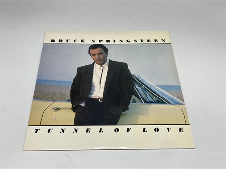 BRUCE SPRINGSTEEN - TUNNEL OF LOVE - MINT (M)