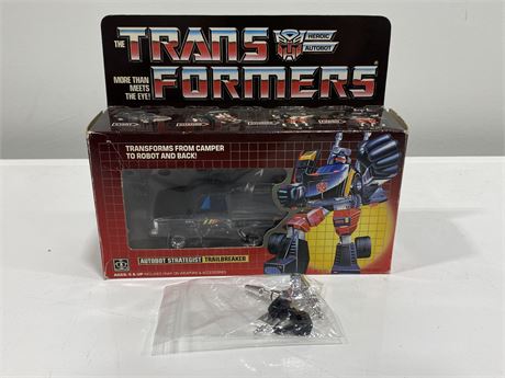 1984 TRANSFORMERS AUTO BOT “TRAILBREAKER” INC. WEAPONS
