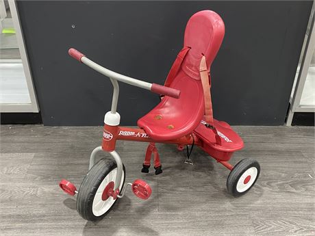 KIDS RADIO FLYER TRICYCLE (28” LONG)