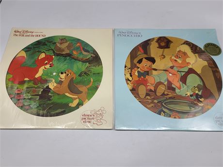 2 DISNEY PICTURE RECORDS (1980 Pinocchio & the fox and the hound 1981)