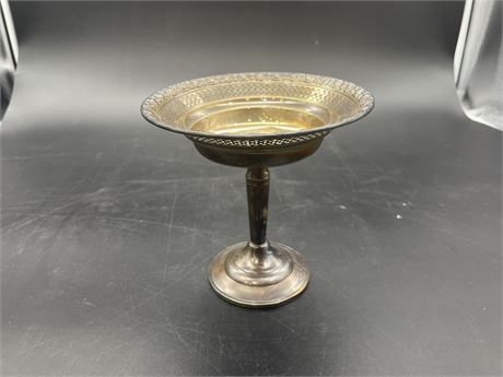 STERLING WEIGHTED NATIONAL PEDESTAL DISH