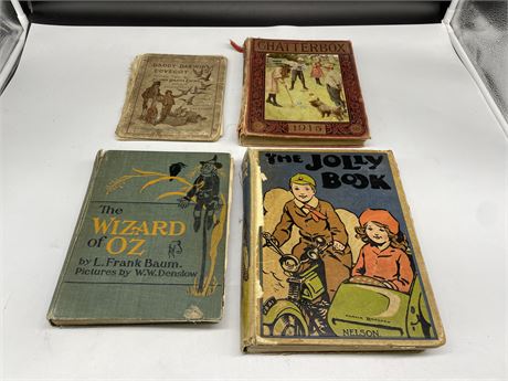 4 ANTIQUE / VINTAGE BOOKS - WIZARD OF OZ COPYRIGHT 1903 - ALL SHOW SIGNS OF WEAR