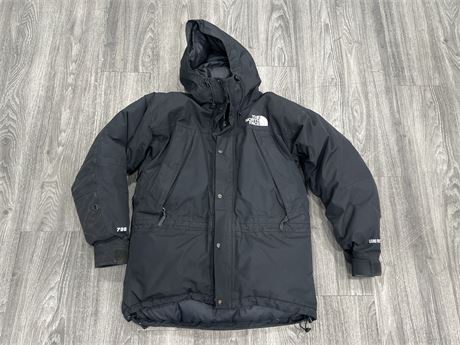 THE NORTH FACE 700 GORE-TEX JACKET - EXCELLENT COND. - SIZE M