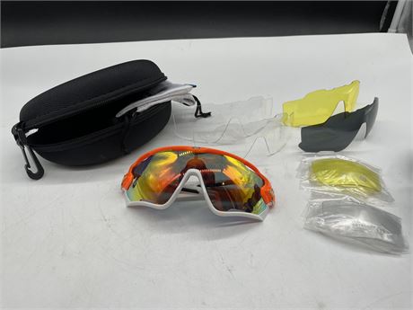 BBB CYCLING GLASSES W/ CASE & EXTRA LENSES