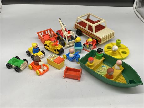 VINTAGE FISHER PRICE LITTLE PEOPLE COLLECTIONS TOYS