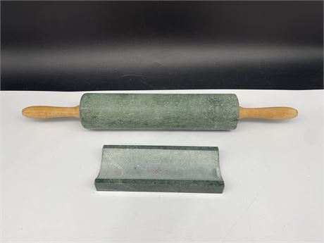 GREEN MARBLE ROLLING PIN W/ STAND
