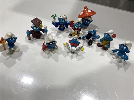 10 VINTAGE SMURFS FROM WEST GERMANY