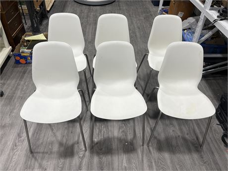 6 STACKING WHITE CHAIRS