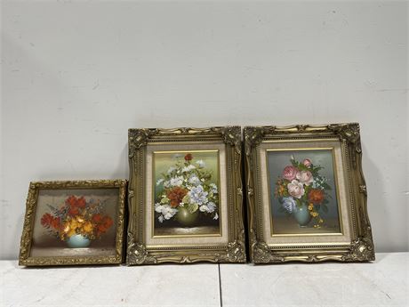 3 ORIGINAL OIL ON CANVAS FLORAL PAINTINGS - LARGEST IS 13”x15”