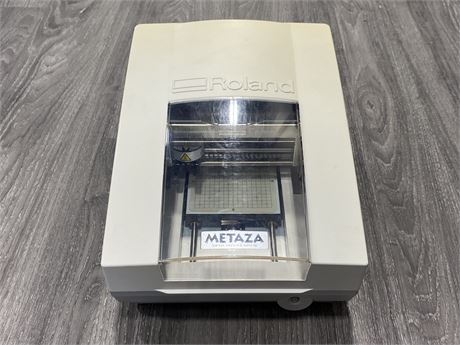 ROLAND METAZA MPX-70 METAL ENGRAVER