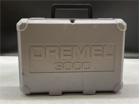 DREMER 3000 WITH ACCESSORIES IN CASE