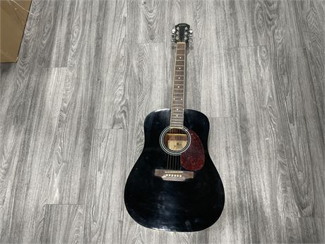 NORTHLAND NW-413 ACOUSTIC GUITAR