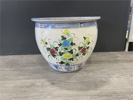 LARGE HAND PAINTED POT 18”x13”