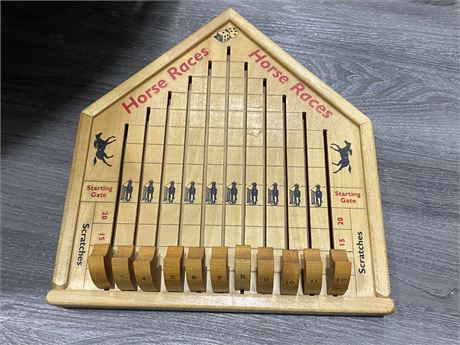 VINTAGE WOOD HORSE RACING GAME (MADE IN CANADA)