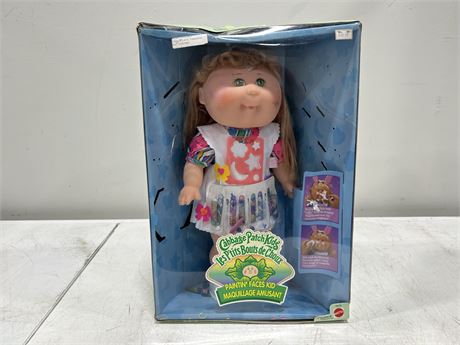 1996 CABBAGE PATCH KIDS IN BOX (16”)