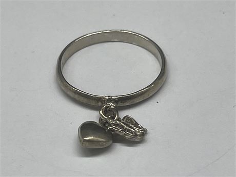 SILVER RING WITH DANGLING HEART & BUTTERFLY - SIZE 6