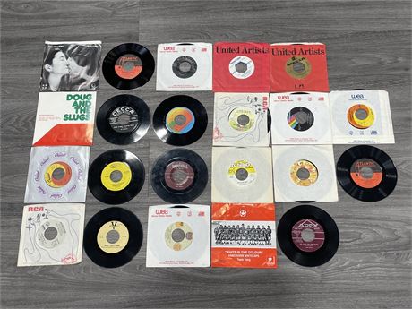 LOT OF 22 45 RECORDS - CONDITION VARIES