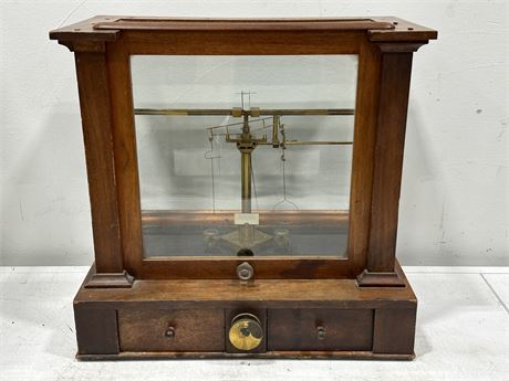 EARLY 1900S APOTHECARY CABINET SCALE (16.5”X15.5”)