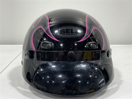 SHORT DOT BELL MOTORCYCLE HELMET WITH PINK FLAMES SIZE XS
