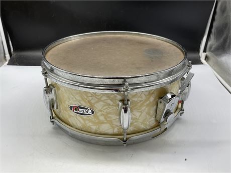 VINTAGE PEARL IMPORTED SNARE DRUM - MADE IN JAPAN