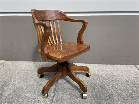 VINTAGE CANADIANA OFFICE CHAIR (NEEDS GLUE 32” TALL)