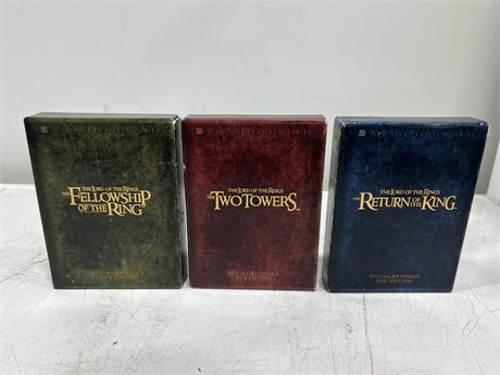 LORD OF THE RINGS TRILOGY DVD SET