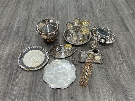 LOT OF VINTAGE SILVER PLATED DISHES / DECOR