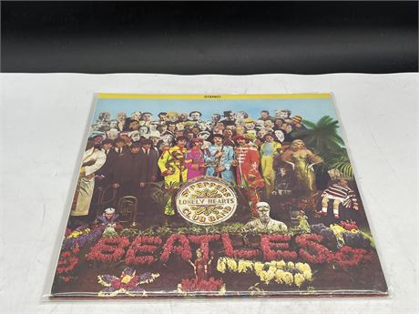 THE BEATLES - SGT.PEPPERS - EXCELLENT (E)