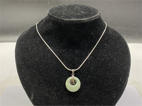 CHINESE JADE PENDANT W/ 925 NECKLACE