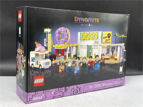 FACTORY SEALED LEGO BTS DYNAMITE 21339