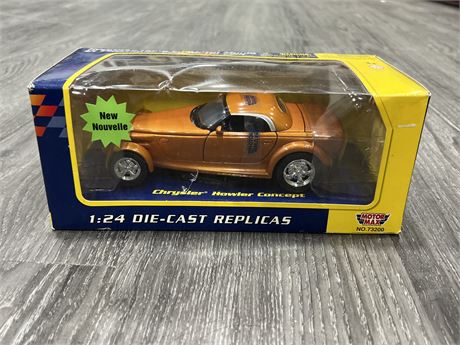 1:24 SCALE DIECAST CHRYSLER IN BOX