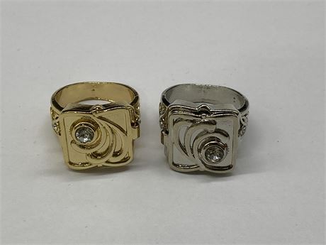 HIS AND HERS POISON HIDDEN COMPARTMENT RINGS