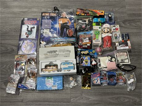 LARGE LOT OF MISC TOYS