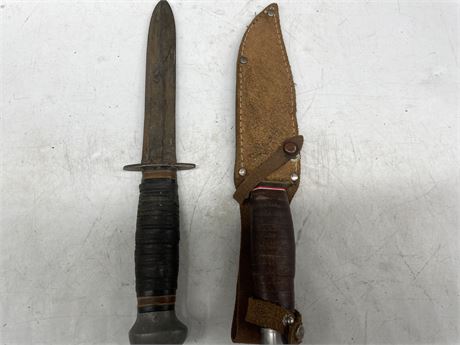 2 VINTAGE KNIVES 1 WITH SHEATH