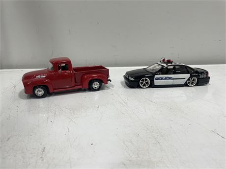 JADA TOYS DUB CITY POLICE CAR #50730-9 & 1956 FORD PICK UP TRUCK 1:24 SCALE