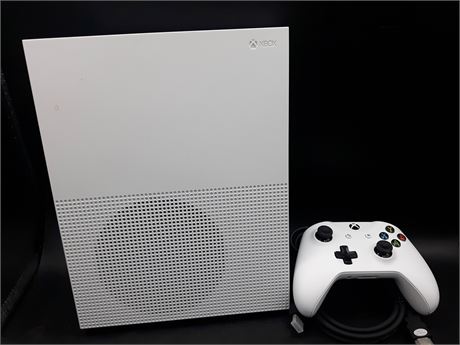 XBOX ONE SLIM DIGITAL ONLY CONSOLE - VERY GOOD CONDITION